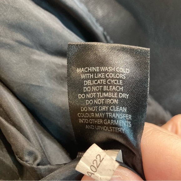 PHILOMENA PETTI Sz L Vegan Leather Quilted Details  Zipper Closure Moto Jacket - Picture 10 of 12